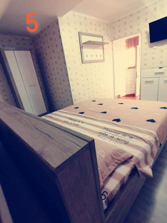 Pensiunea Pelican Тулча Экстерьер фото